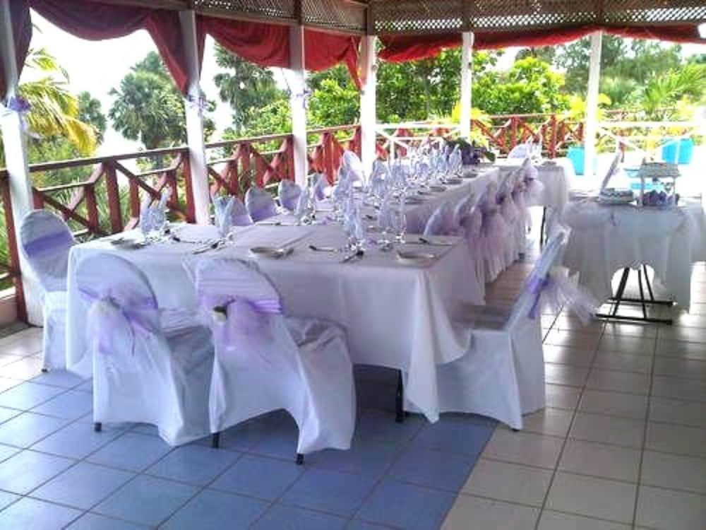 Treasure Beach Hotel Exterior photo