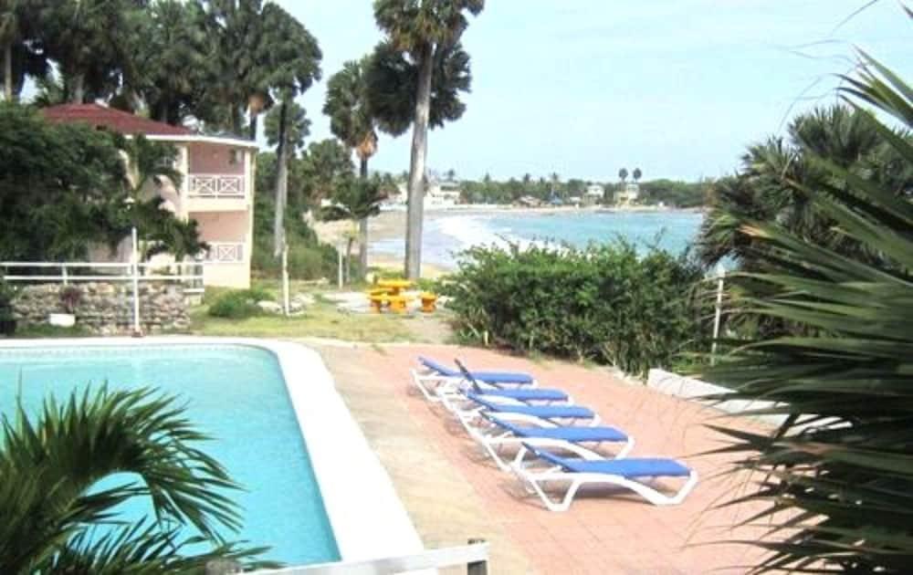 Treasure Beach Hotel Exterior photo